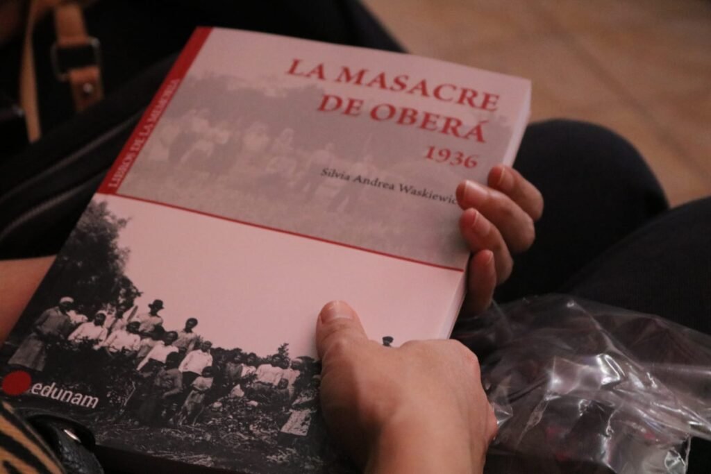 Presentacion-del-Libro-La-Masacre-de-Obera-1936-3-1024x683